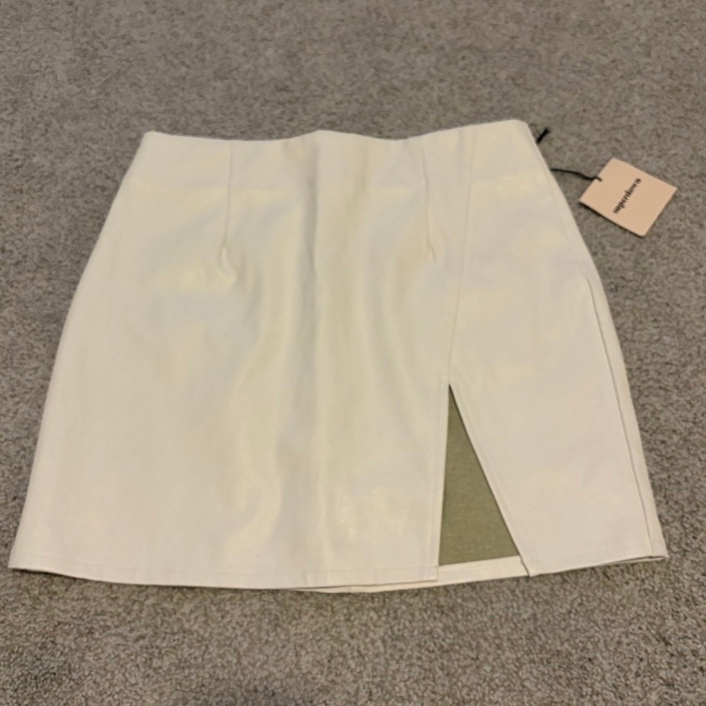 Superdown Trinity Faux Leather Mini Skirt Womens S White Vegan Edgy Going Out